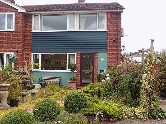 3 Bedroom Semi-detached House For Sale In Croftstead Avenue, Denstone, ST10