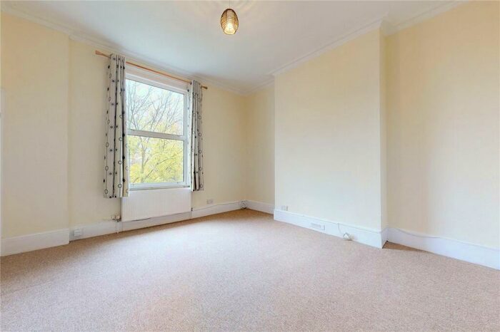 Studio To Rent In Cavendish Road, Brondesbury, NW6