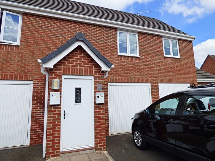 1 Bedroom Flat To Rent In Ingathorpe Road, Hawksyard, Rugeley, Staffordshire, WS15