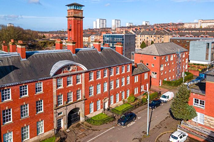 3 Bedroom Apartment For Sale In Sandy Road, Partick, Glasgow, G11