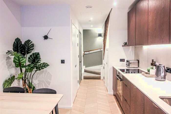 1 Bedroom Apartment To Rent In Saint Georges Gardens, A Spinners Way, Manchester, M15