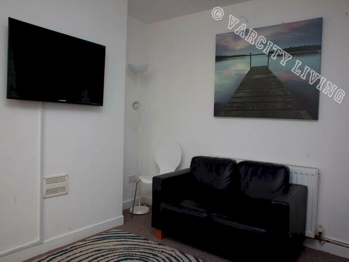 4 Bedroom House To Rent In Albert Street, Bangor, Gwynedd, LL57