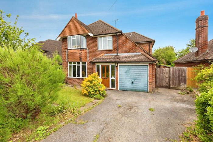 4 Bedroom Detached House For Sale In Hilltop Road, Earley, Reading, RG6