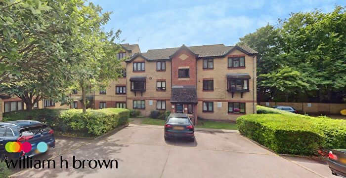 1 Bedroom Flat To Rent In Linnet Way, Purfleet-On-Thames, RM19