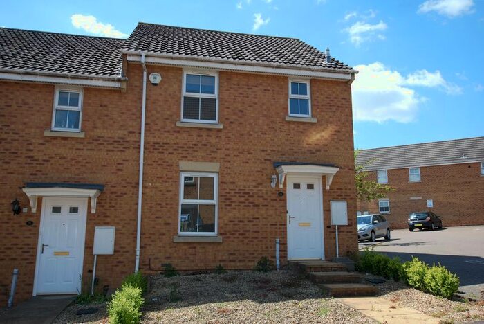 4 Bedroom End Of Terrace House To Rent In Casson Drive, Stoke Park, Bristol, BS16