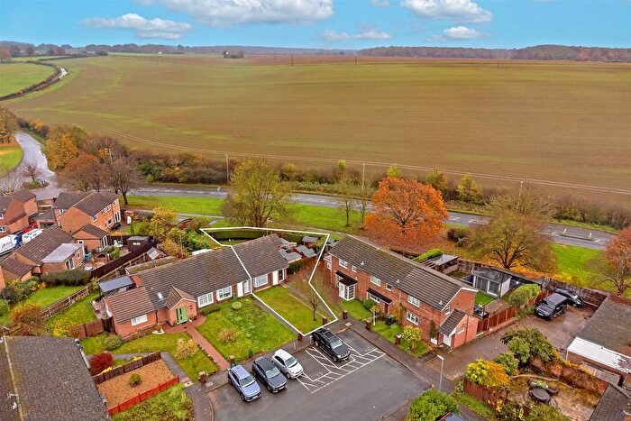 2 Bedroom Property For Sale In Stanton Close, St.Albans, AL4