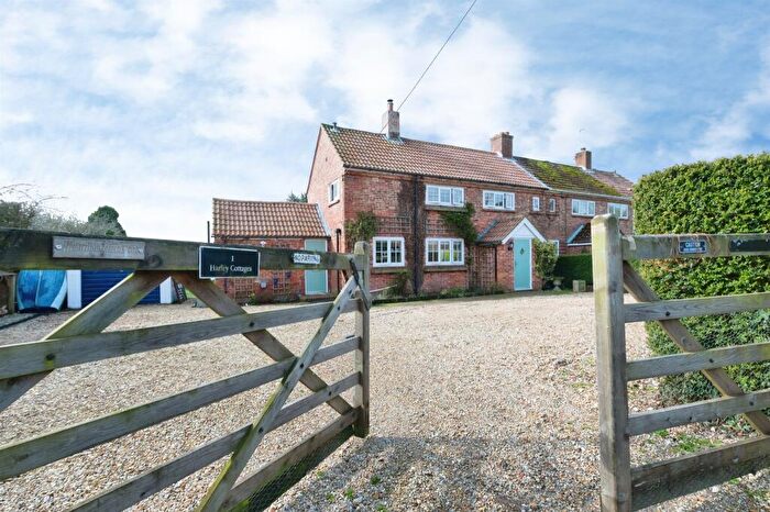 3 Bedroom Semi-Detached House For Sale In Harley Cottages, Gussage All Saints, Wimborne, BH21