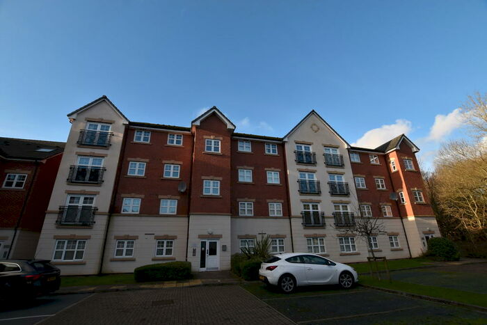 2 Bedroom Apartment To Rent In Astley Brook Close Bolton Lancashire, BL1