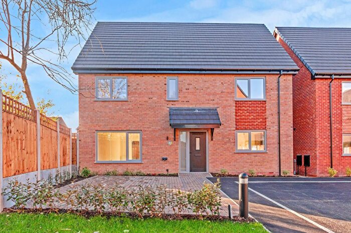 4 Bedroom Detached House For Sale In Eccleston Green Court, St. Helens, WA10