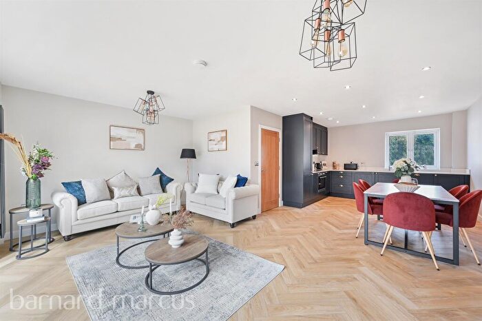 3 Bedroom Semi-Detached House For Sale In Manor Road South, Esher, KT10