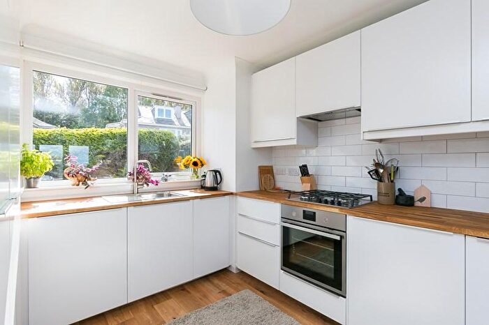 2 Bedroom Bungalow To Rent In Ulster Crescent, Willowbrae, Edinburgh, EH8