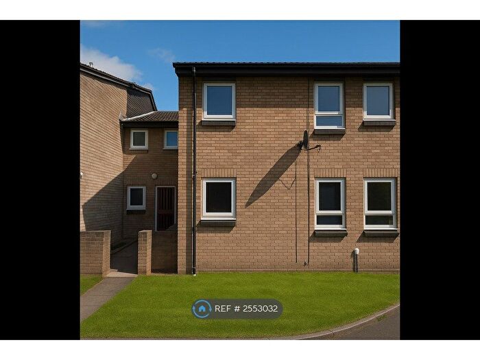 1 Bedroom Flat To Rent In Beeston Close, Bolton, BL1