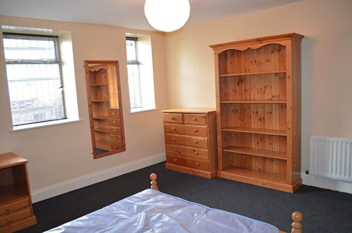 6 Bedroom Apartment To Rent In North Terrace, Newcastle Upon Tyne, NE2