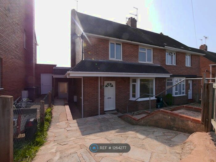 3 Bedroom Semi-Detached House To Rent In Thackeray Road, Exeter EX4
