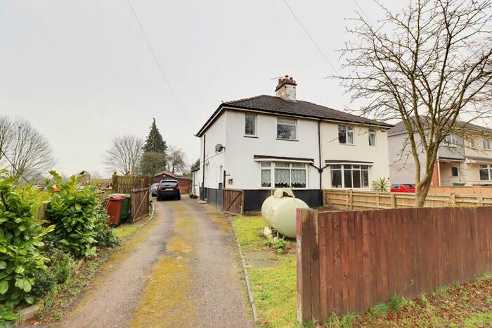 3 Bedroom Semi-Detached House For Sale In Gainsthorpe Road West, Kirton Lindsey, Gainsborough, DN21