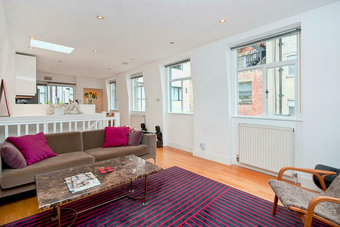 2 Bedroom Apartment To Rent In St Cross Street, EC1N