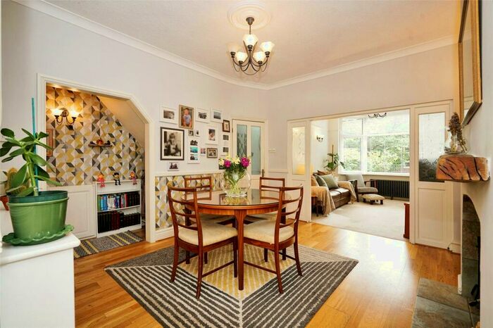 3 Bedroom Terraced House For Sale In Abbey Road, Sale, Greater Manchester, M33