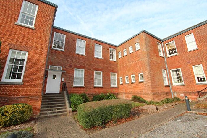 1 Bedroom Apartment For Sale In Knowle, Fareham, PO17