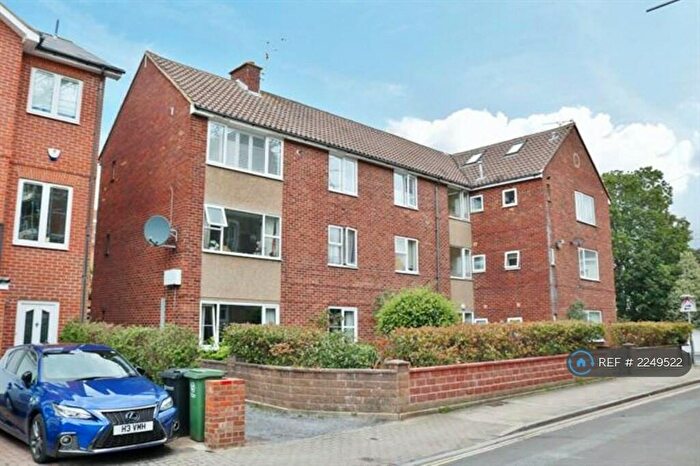 2 Bedroom Flat To Rent In Ashburton Court, Southsea Portsmouth, PO5