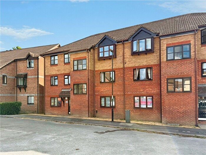 1 Bedroom Apartment For Sale In Brunel Road, Redbridge, Southampton, Hampshire, SO15