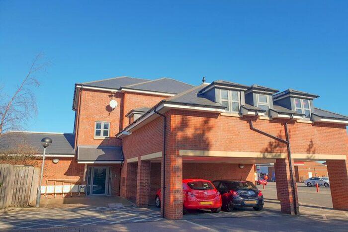 2 Bedroom Flat To Rent In Acklam Road, Middlesbrough, Cleveland, TS5