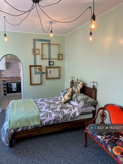 Studio To Rent In Highland Road, Portsmouth, PO4