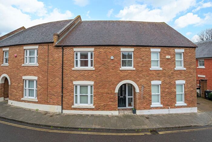 4 Bedroom Terraced House For Sale In Orient Place, Canterbury, CT2