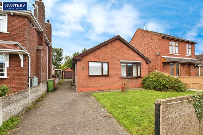 2 Bedroom Detached Bungalow For Sale In Alexandra Road, Scunthorpe, DN16