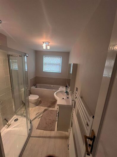 2 Bedroom Terraced House To Rent In Sylvan Street, Leicester, LE3