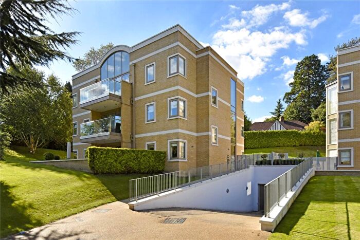 3 Bedroom Apartment To Rent In The Park, South Park View, Gerrards Cross, Buckinghamshire, SL9