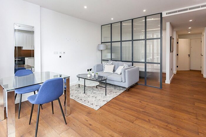 1 Bedroom Flat To Rent In Emery Way, London, E1W