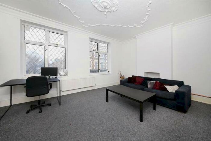 4 Bedroom Flat To Rent In Deptford High Street, London, SE8