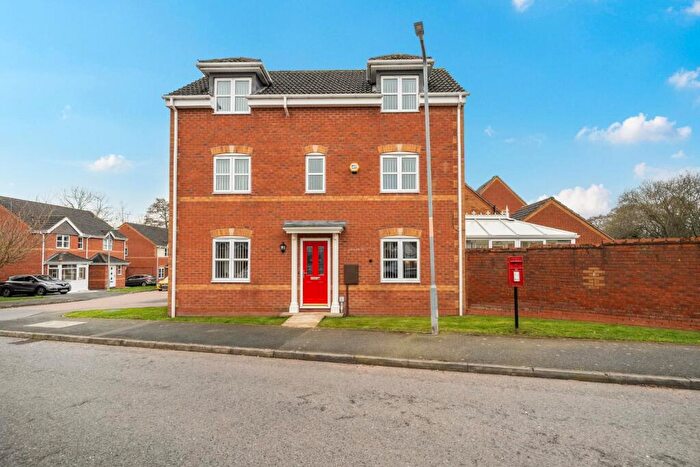 4 Bedroom Detached House For Sale In Appletree Lane, Redditch, B97