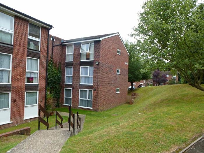 2 Bedroom Flat To Rent In Southcote Road, Reading, RG30