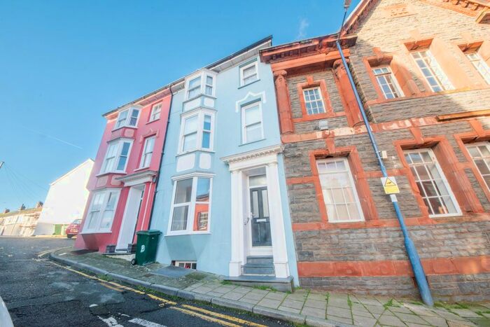 2 Bedroom Flat To Rent In Alfred Place, Aberystwyth, SY23