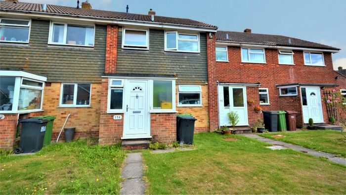 3 Bedroom Semi-Detached Bungalow To Rent In Percival Road, Eastbourne, BN22