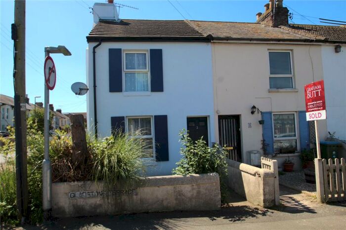 2 Bedroom End Of Terrace House To Rent In Gladstone Terrace, Wick, Littlehampton, West Sussex, BN17