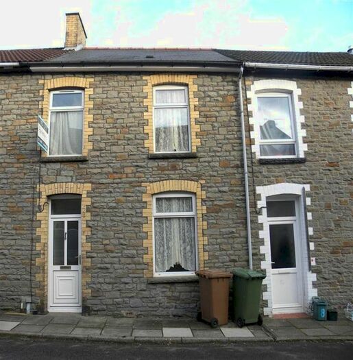 2 Bedroom Property To Rent In Glen View, Crumlin, Newport, NP11