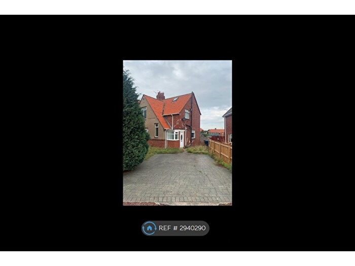 4 Bedroom Semi-Detached House To Rent In Holystone Crescent, Newcastle Upon Tyne, NE7
