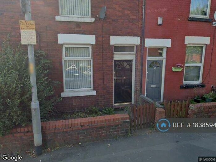 2 Bedroom Terraced House To Rent In Reddish Lane, Manchester, M18