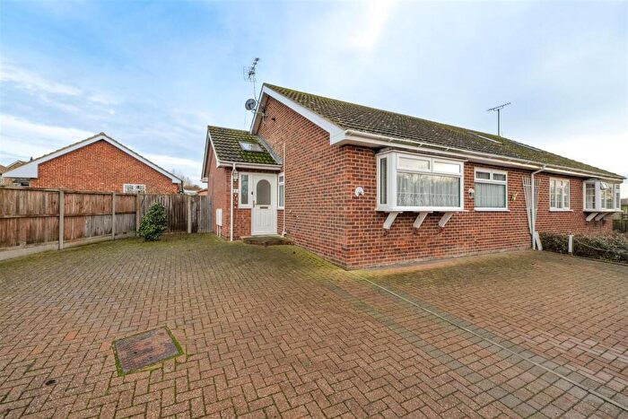 2 Bedroom Semi-Detached Bungalow For Sale In Seasalter Lane, Whitstable, CT5