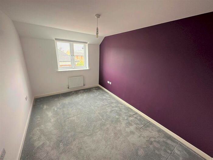 2 Bedroom Flat To Rent In Dodd Road, Watford, WD24