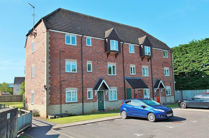 2 Bedroom Apartment To Rent In Abingdon, OX14
