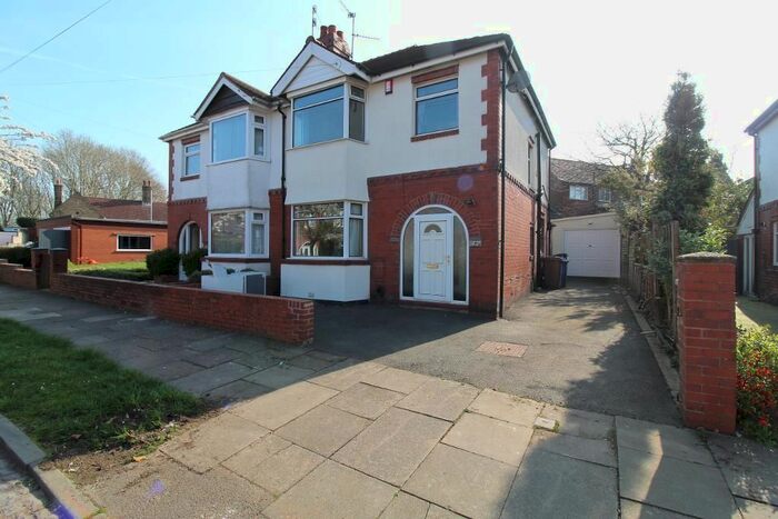 3 Bedroom Semi-Detached House To Rent In Osbourne Road, Hartshill, Stoke On Trent, Staffordshire, ST4