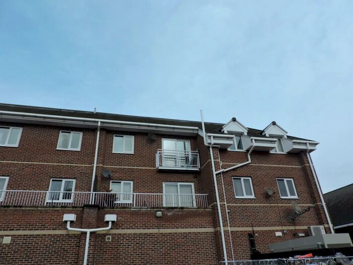 1 Bedroom Flat To Rent In Carlton Heights, Carlton Hill, Nottingham, NG4