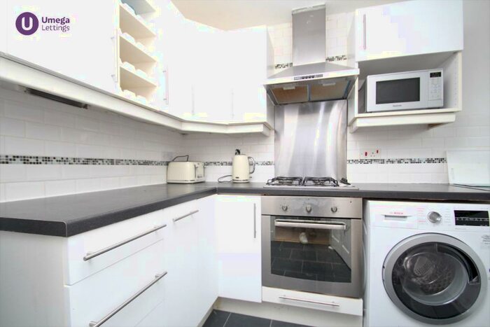 2 Bedroom Mews To Rent In East Preston Street Lane, Newington, Edinburgh, EH8