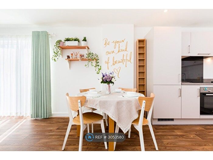 2 Bedroom Flat To Rent In Roosevelt, Birmingham, B15