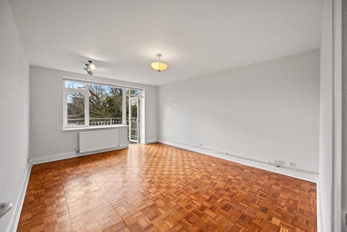 2 Bedroom Flat To Rent In Lambolle Road, Belsize Park, NW3