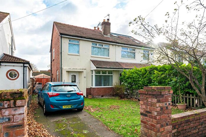 3 Bedroom Semi-Detached House For Sale In Park Road, Formby, Liverpool, L37