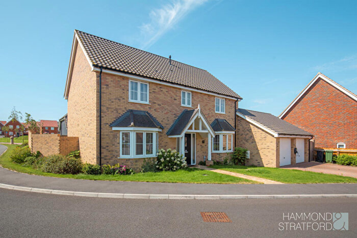 4 Bedroom Detached House For Sale In Bobbins Way, Swardeston, NR14